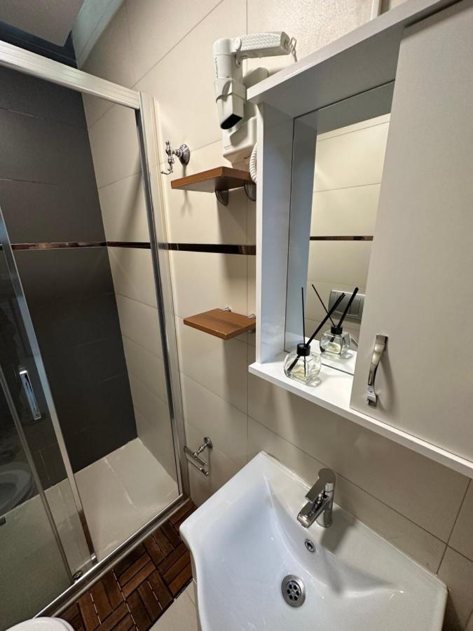 S.E.S. Taksim Appartement Istanboel Buitenkant foto